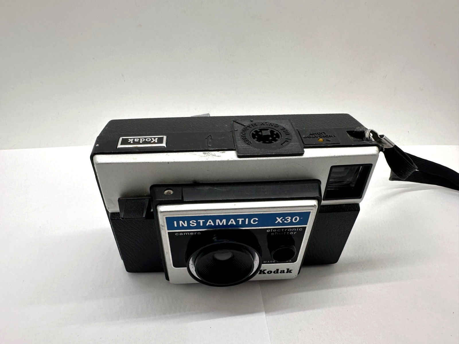 VTG Kodak Camera 43mm Lens Auto Exposure Instamatic X-30 Made in USA