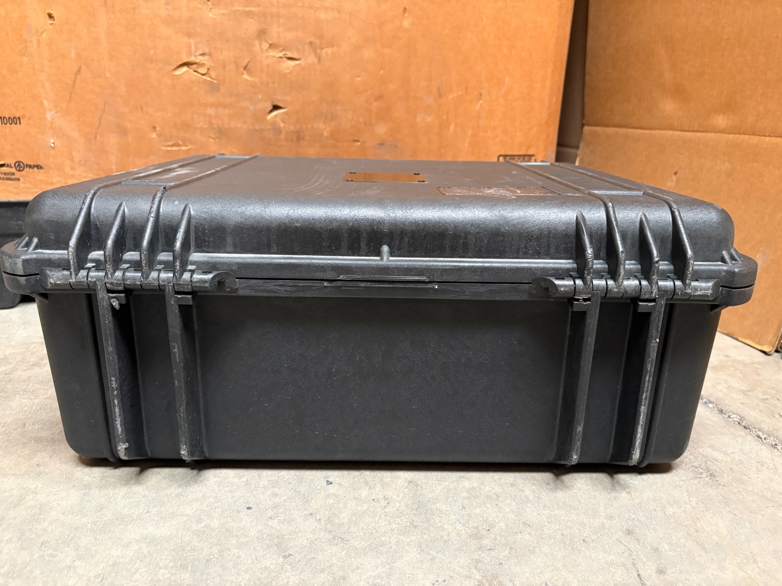 Pelican 1550 Protector Case | 20.66 x 17.2 x 8.4 in | iM2450 Equiv