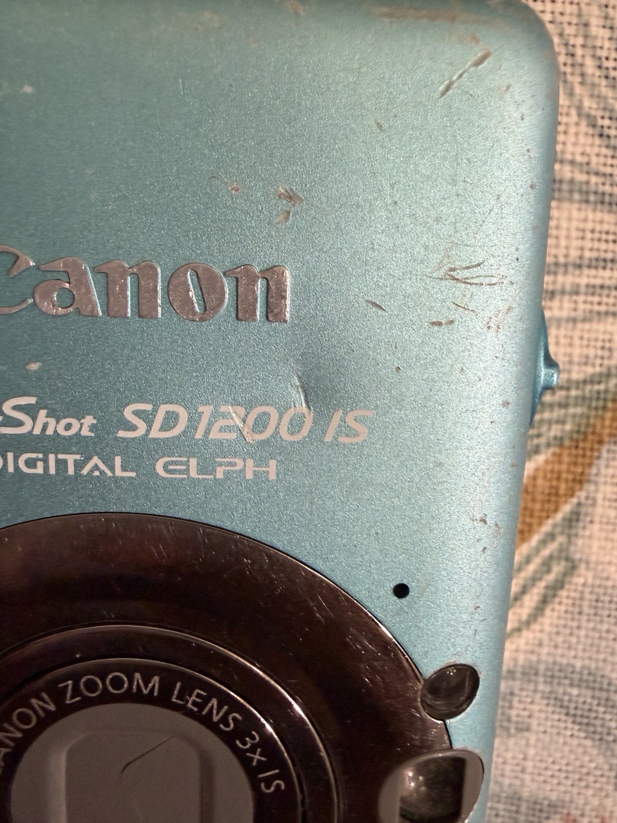 Canon Powershot SD1200 IS Blue Digital Camera Elph 10.0 MP Heavy Wear No Battery