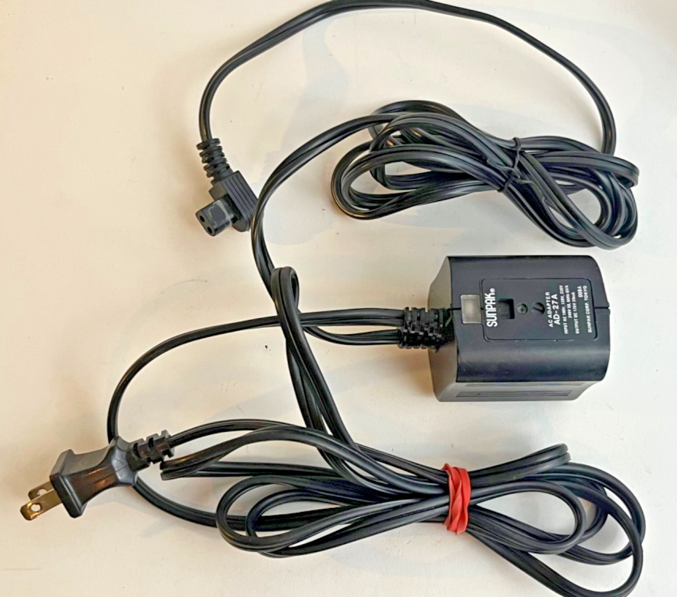 Dine Corp Auto-Exposure Macro Light + Sunpak NE-2D Nikon Module & AD-27A AC