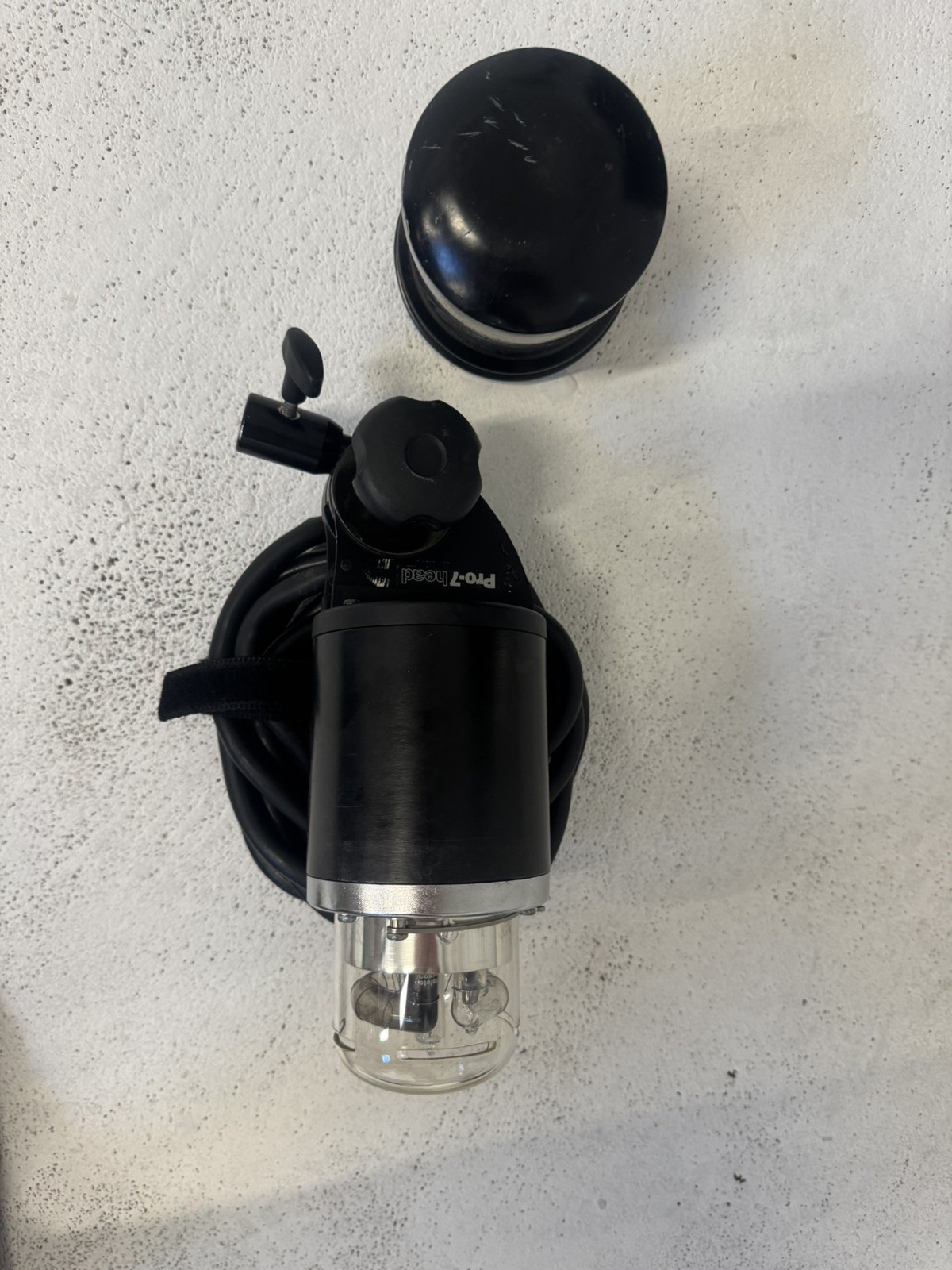 Profoto Pro 8A Air Power Plus Profoto 7 Head