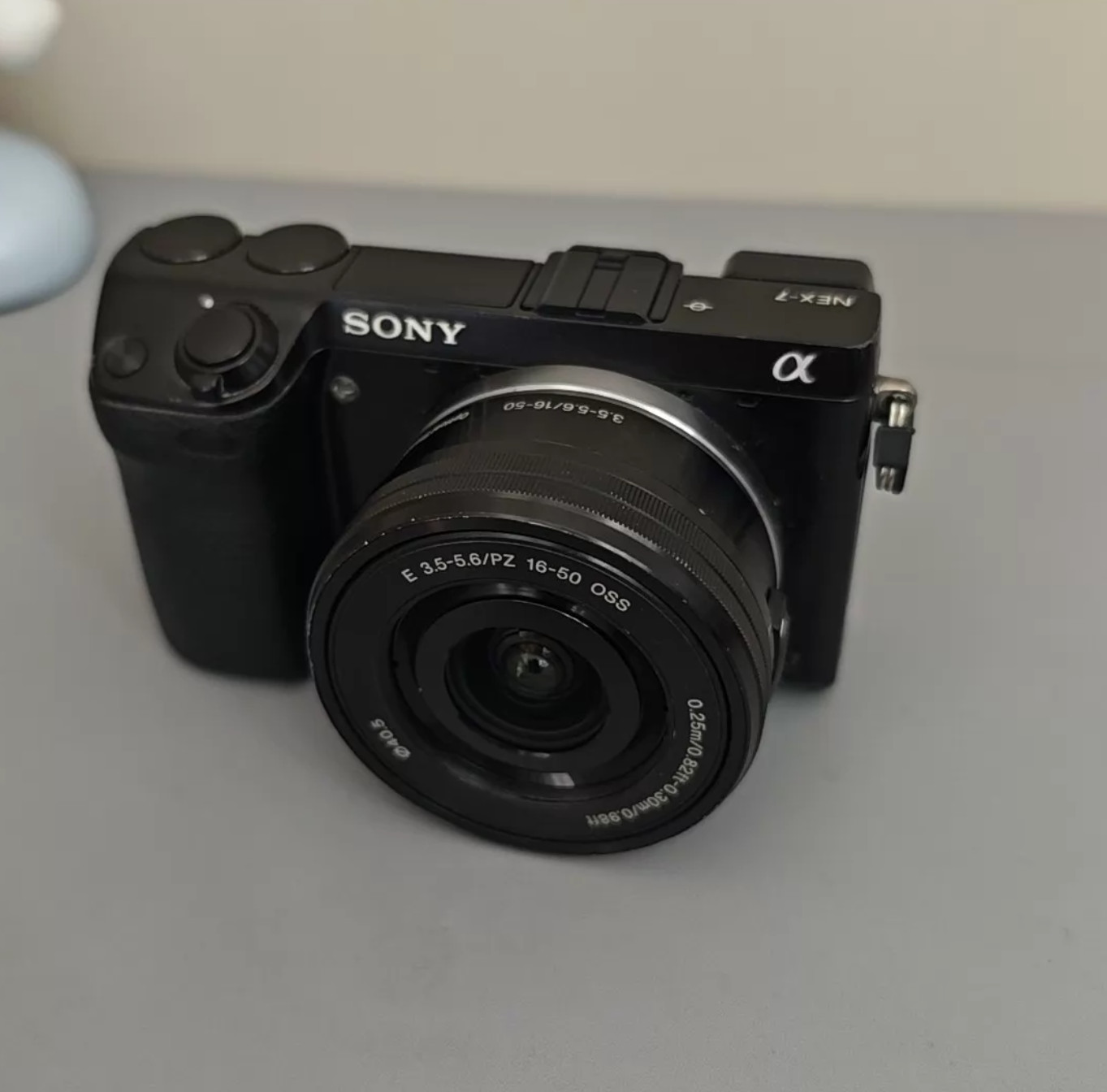 Sony NEX 7 Camera 16 50mm Lens 24MP OSS APS C OLED Viewfinder Mirrorless Kit