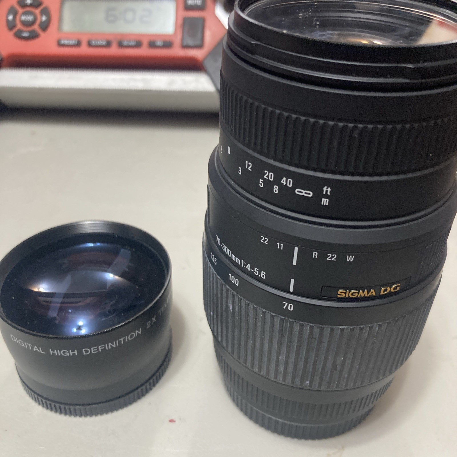 Sigma 70-300mm 1:4-5.6 DG Zoom Lens W/AF + DHD x2 Telephoto Lens Japan Optic