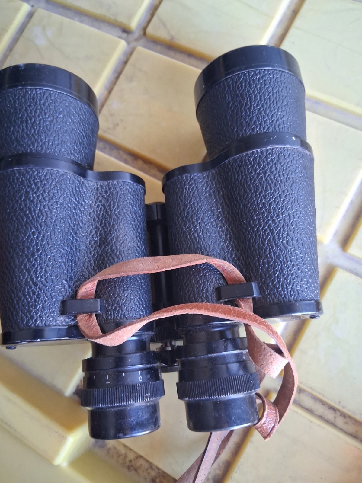 Bushnell Pacifica binoculars, vintage, made in Japan. Nice glass