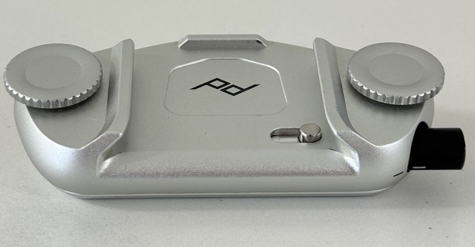 Peak Design Capture Camera Clip – Silver With No Plate