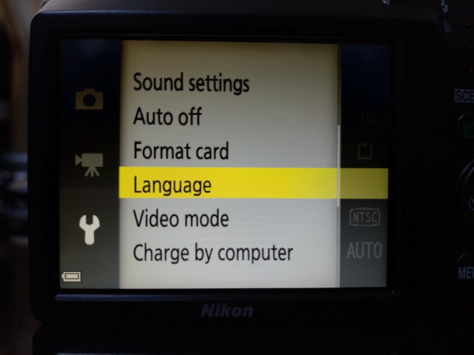 Nikon COOLPIX S2900 Silver 5x zoom 20.1MP Compact Digital Camera /Box [Open Box]