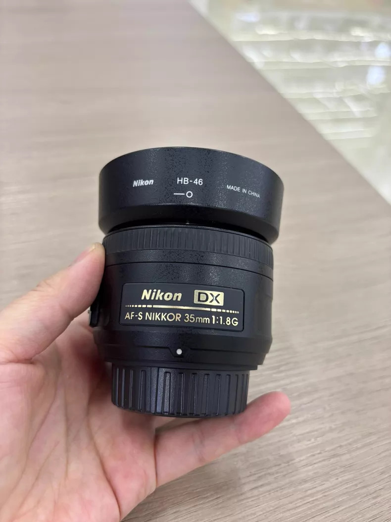 Nikon AF-S DX NIKKOR 35mm f/1.8G Lens for Nikon F format