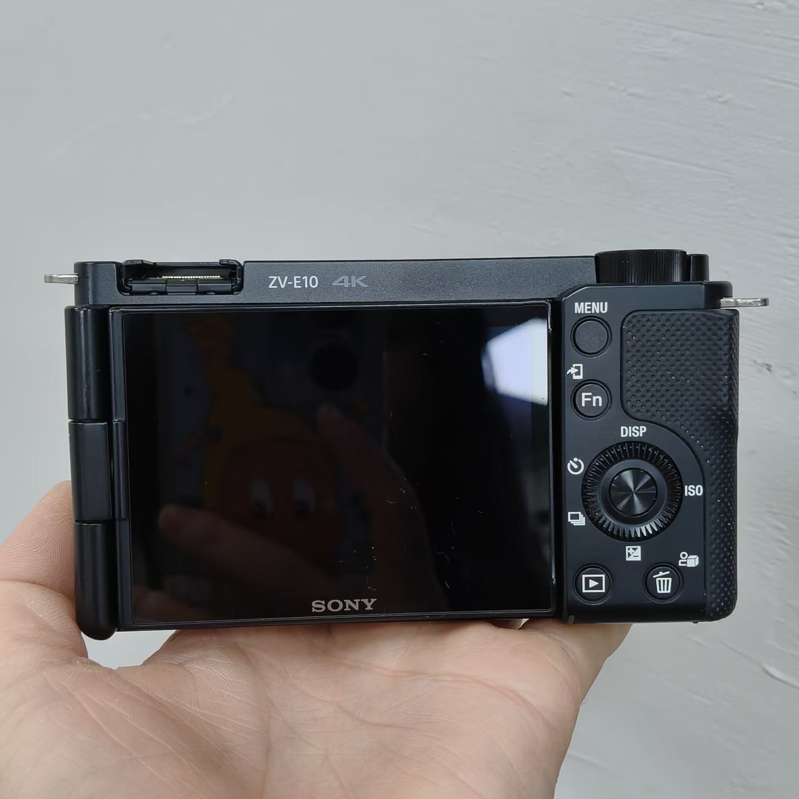 Sony ZV-E10 24.2MP 4K Video Mirrorless Digital Camera w/ 16-50mm Lens Kits