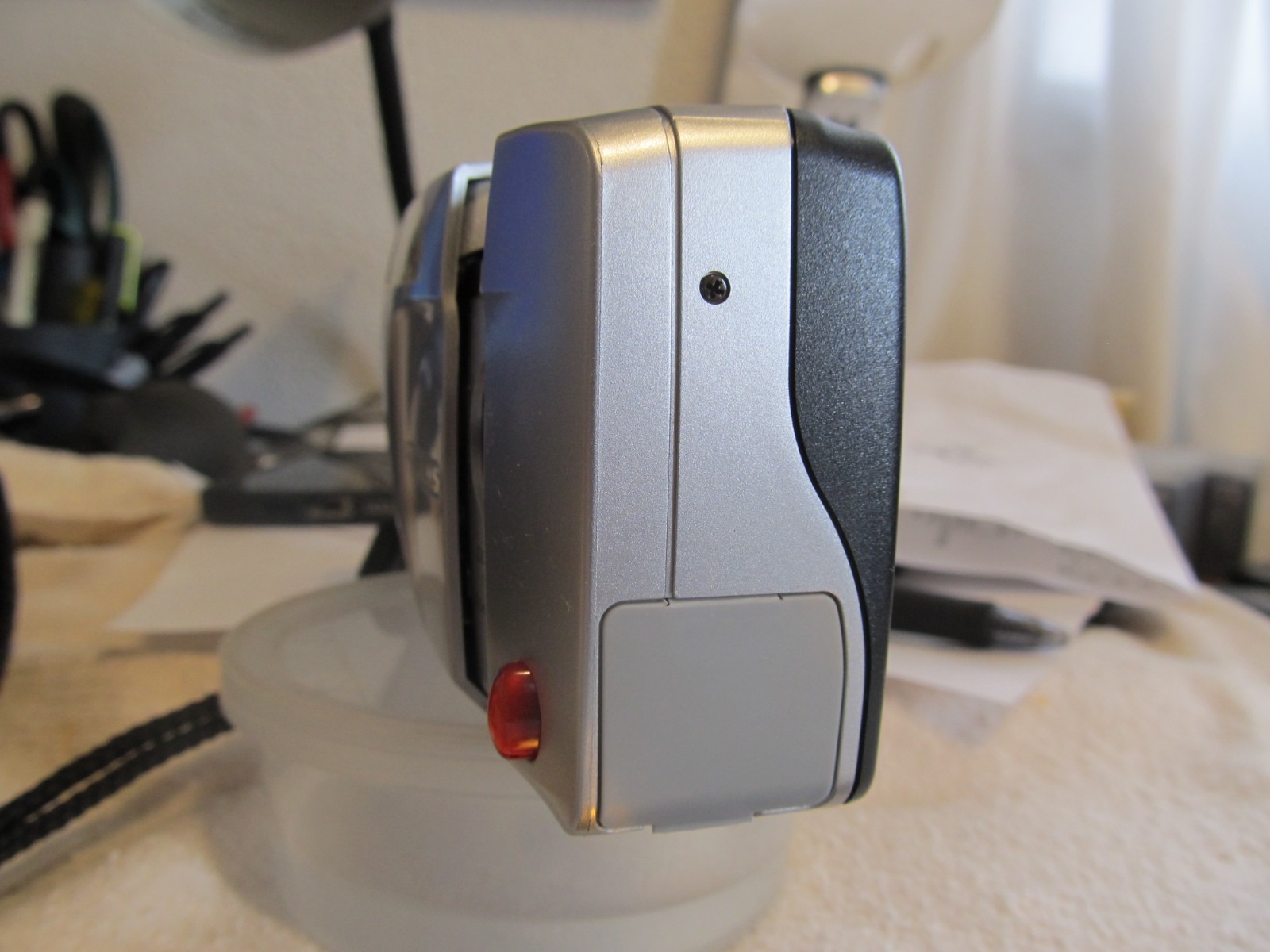 EXCELLENT Olympus Camedia D-360L 1.3 Megapixel With 8 & 32 mb Cards TESTED