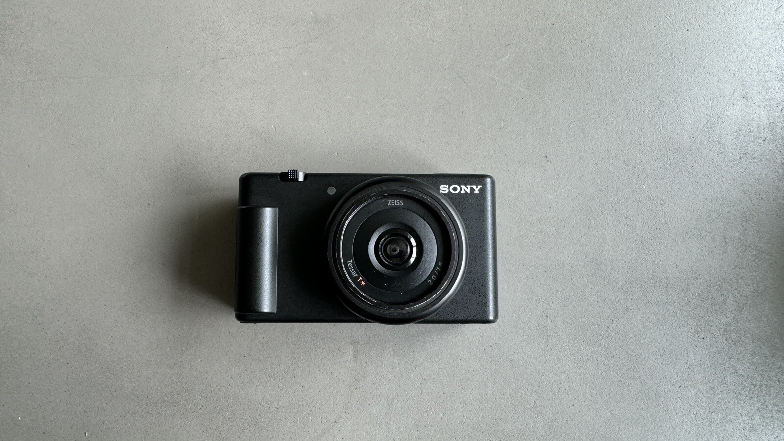 Sony ZV-1F 20.1MP 4K f/2 Vlogging Digital Camera – Black