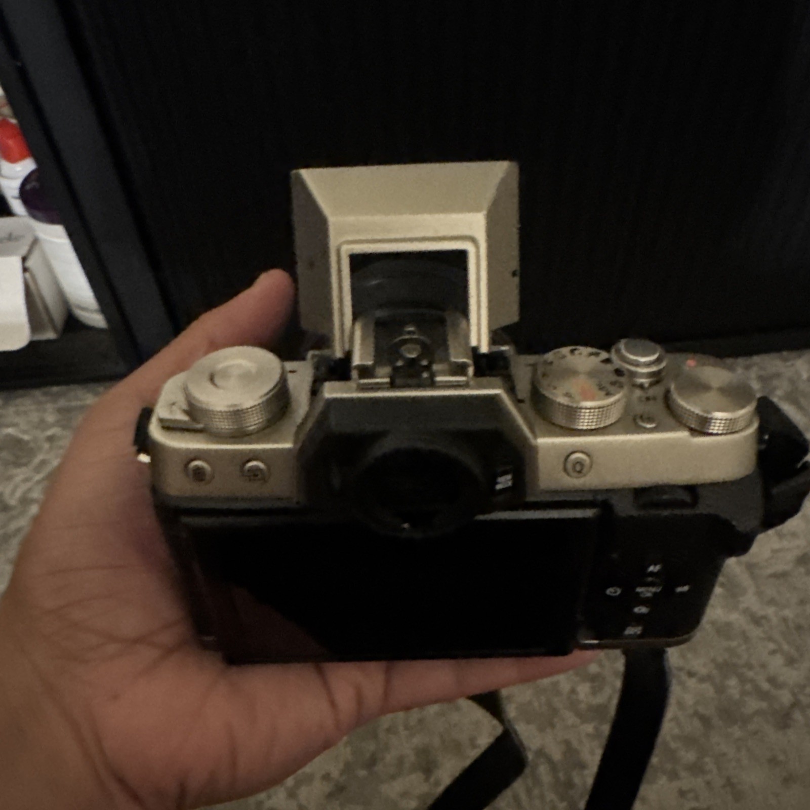 Fujifilm X-T100 24.2MP Digital Camera – Dark Silver