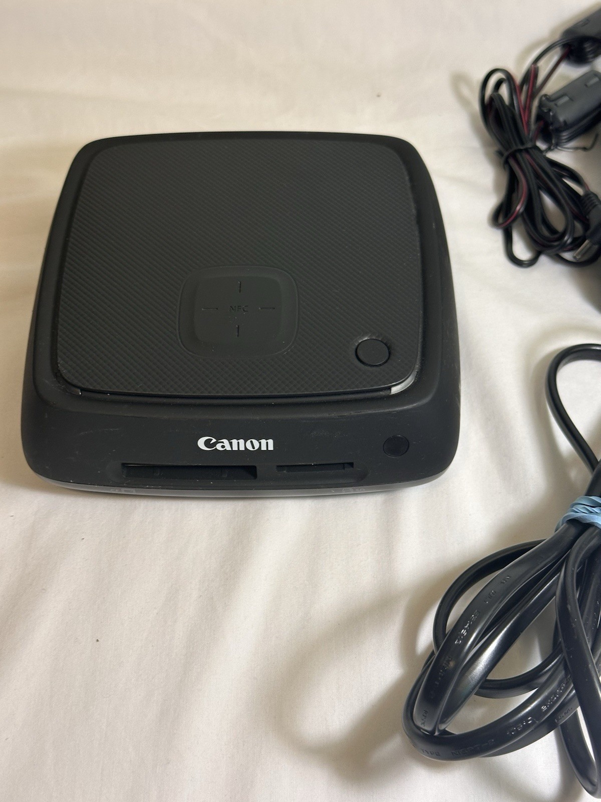Canon Connect Station CS100 Media Storage Hub NFC Wi-Fi SD CF w/ Power Adapter