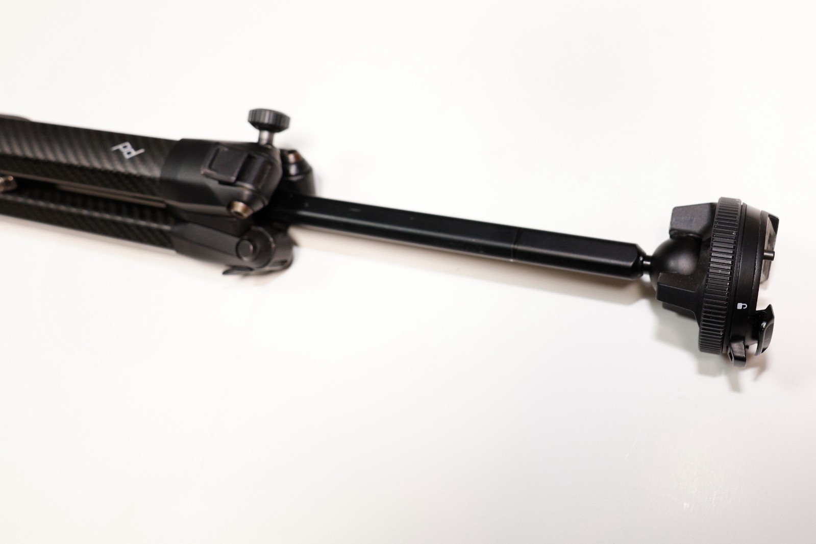 Peak Design Carbon Fiber Travel Tripod for Camera TT-CB-5-150-CF used working