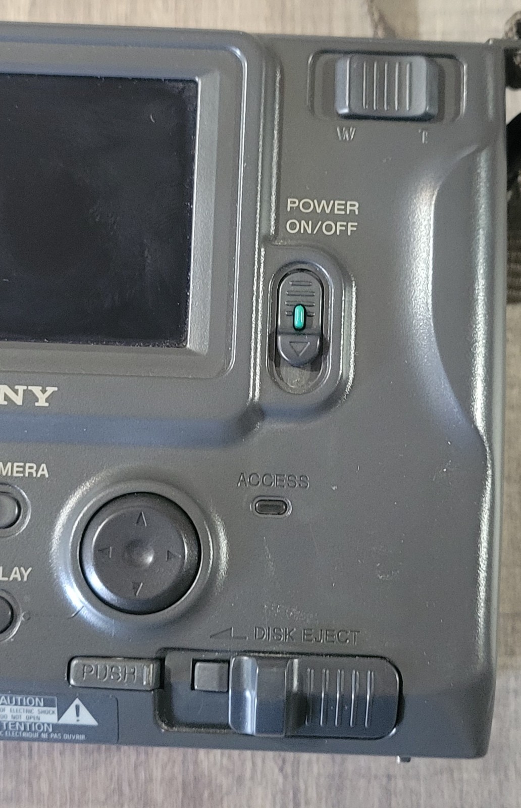 Sony Mavica MVC-FD75 0.4MP Digital Camera – Silver and Black