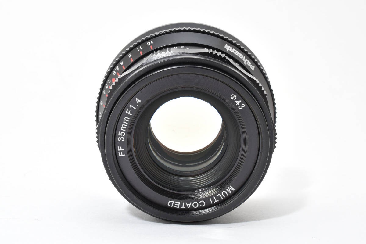 Pergear 35mm F/1.4 MF Lens Sony E Mount Good Condition, Smooth Operation