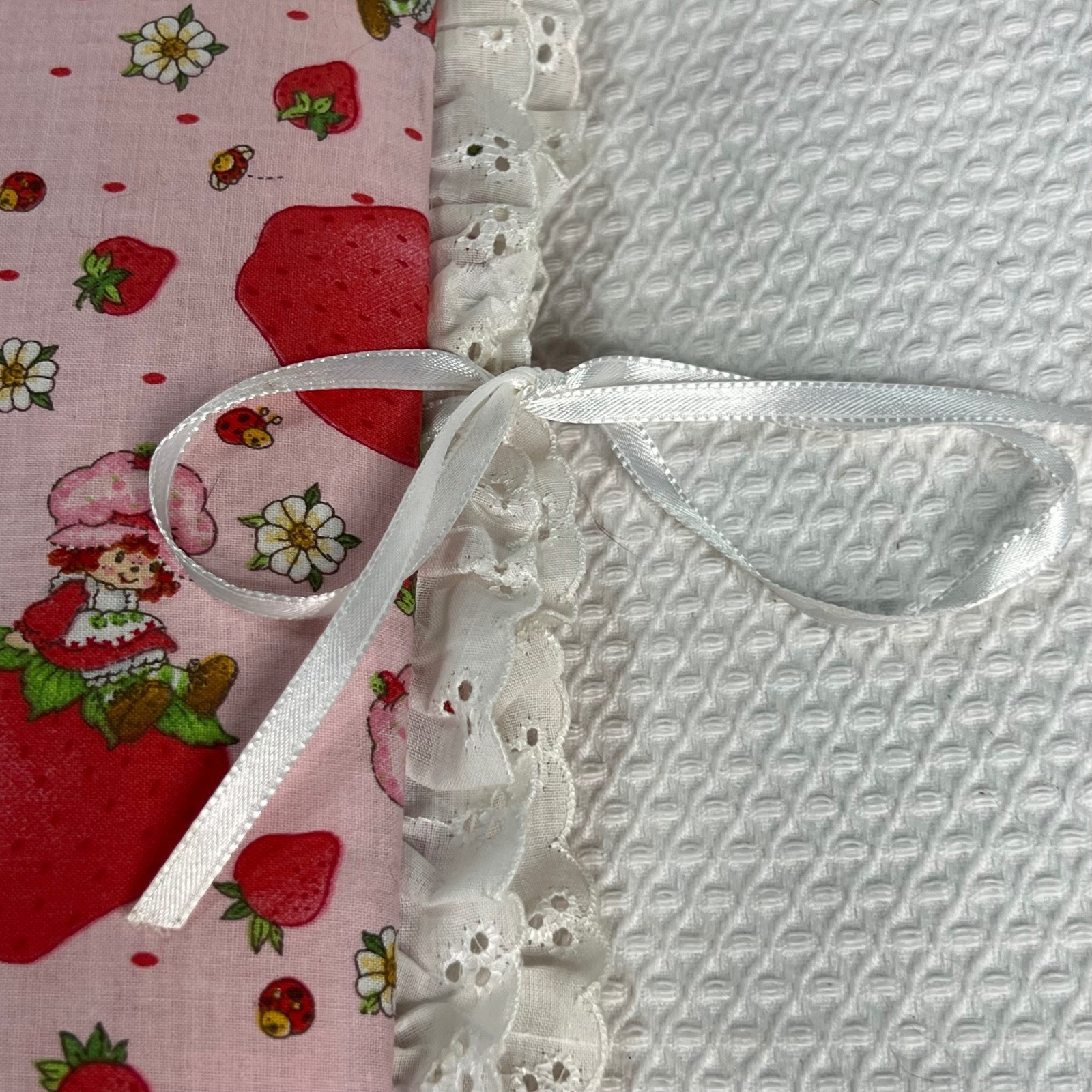 Handmade Strawberry Shortcake Fabric Photo Album 3-Ring Binder Eyelet Lace Pink