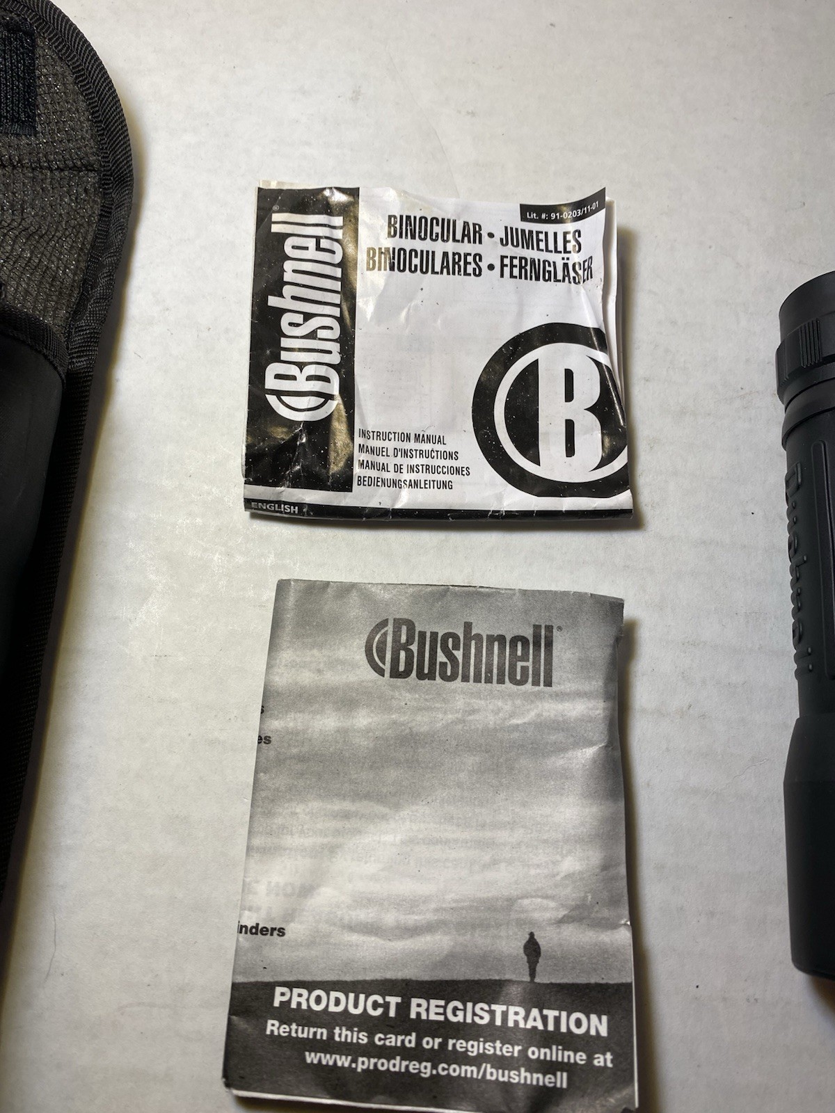 Bushnell Compact Binoculars 10×32 New with Manual and Case