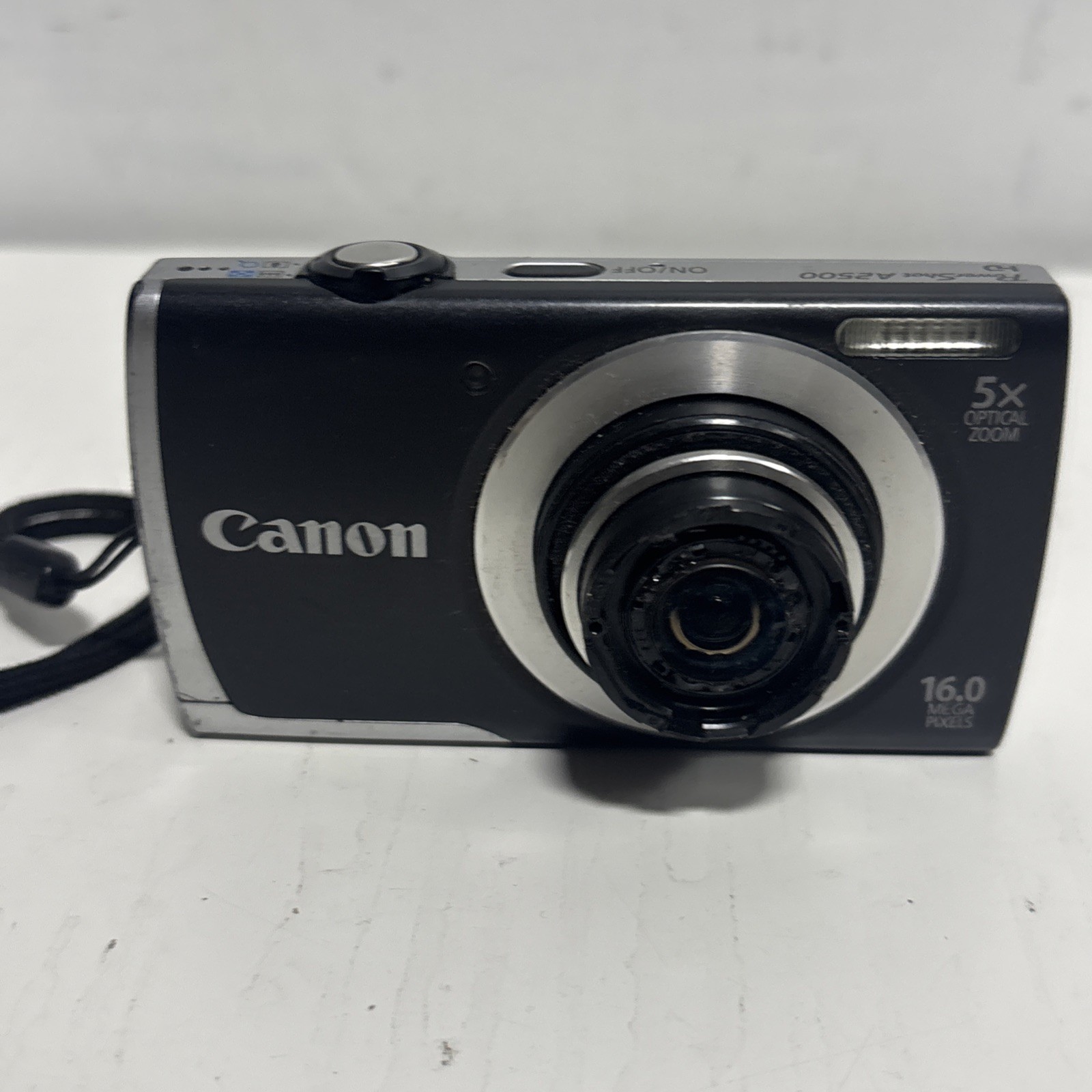 Canon PowerShot A2500 16.0MP Digital Camera – Black For Parts Damaged Lens