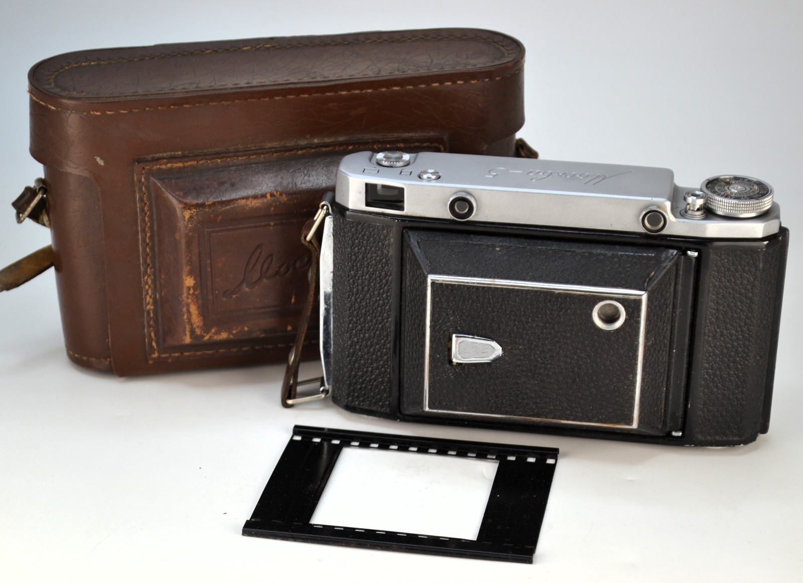 FULLY SERVICED! 1958 SOVIET USSR MOSKVA-5 6×6 MEDIUM FORMAT CAMERA (ITEM №3)
