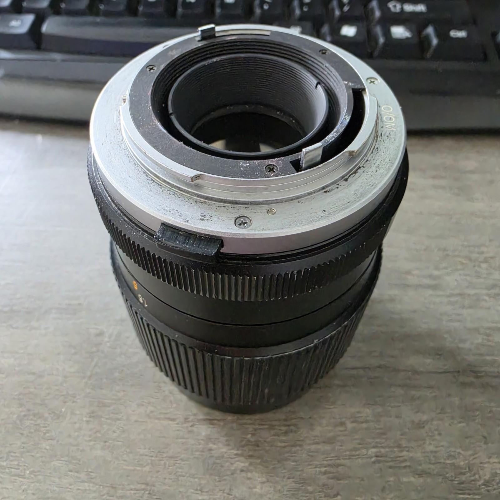 Bushnell Automatic Lens 1:2.8 f=135mm No. 757019 Olympus O/OM Mount