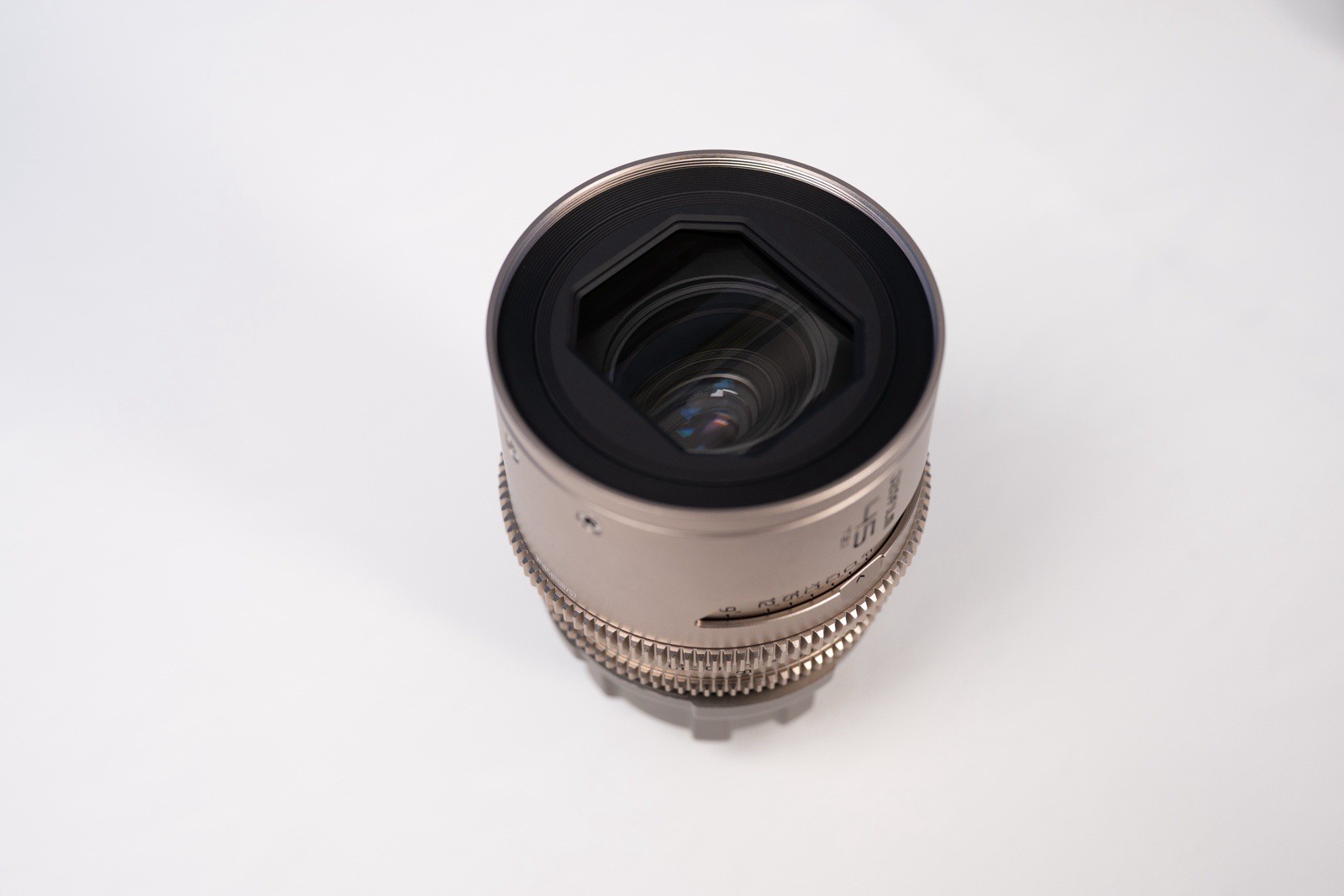 DZOFilm Arcana 45mm Anamorphic Prime Lens (ARRI PL, Titanium)