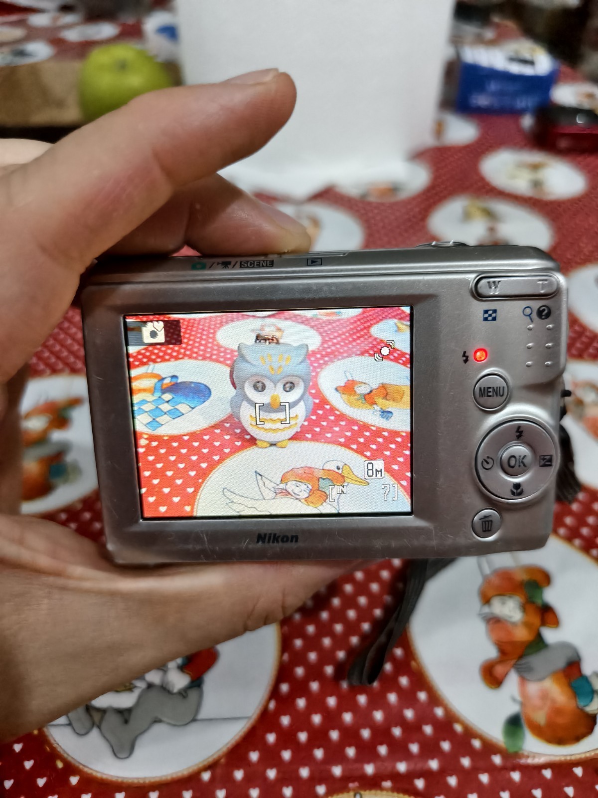 Vintage Nikon Coolpix L19 8.0MP Digital Camera – Silver