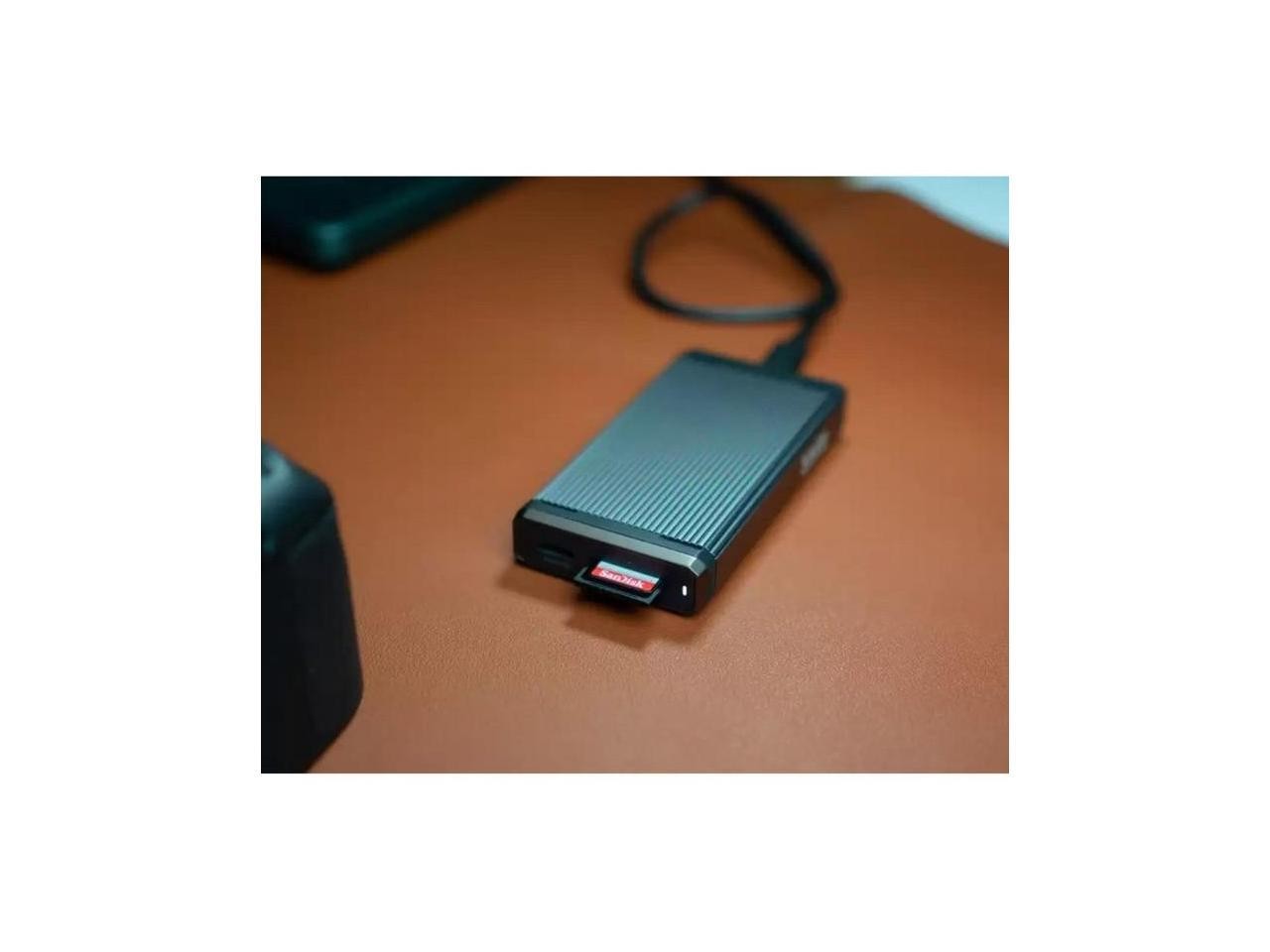 SanDisk Extreme 256 GB Class 3/UHS-I (U3) SDXC – 180 MB/s Read – 130 MB/s Write
