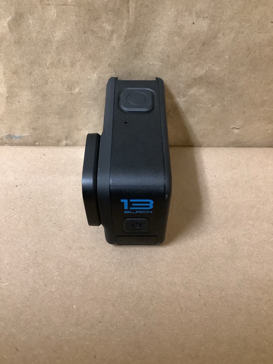GOPRO HERO 13 BLACK ACTION CAMERA WITH CHARGER & CASE COVER (B33005229)
