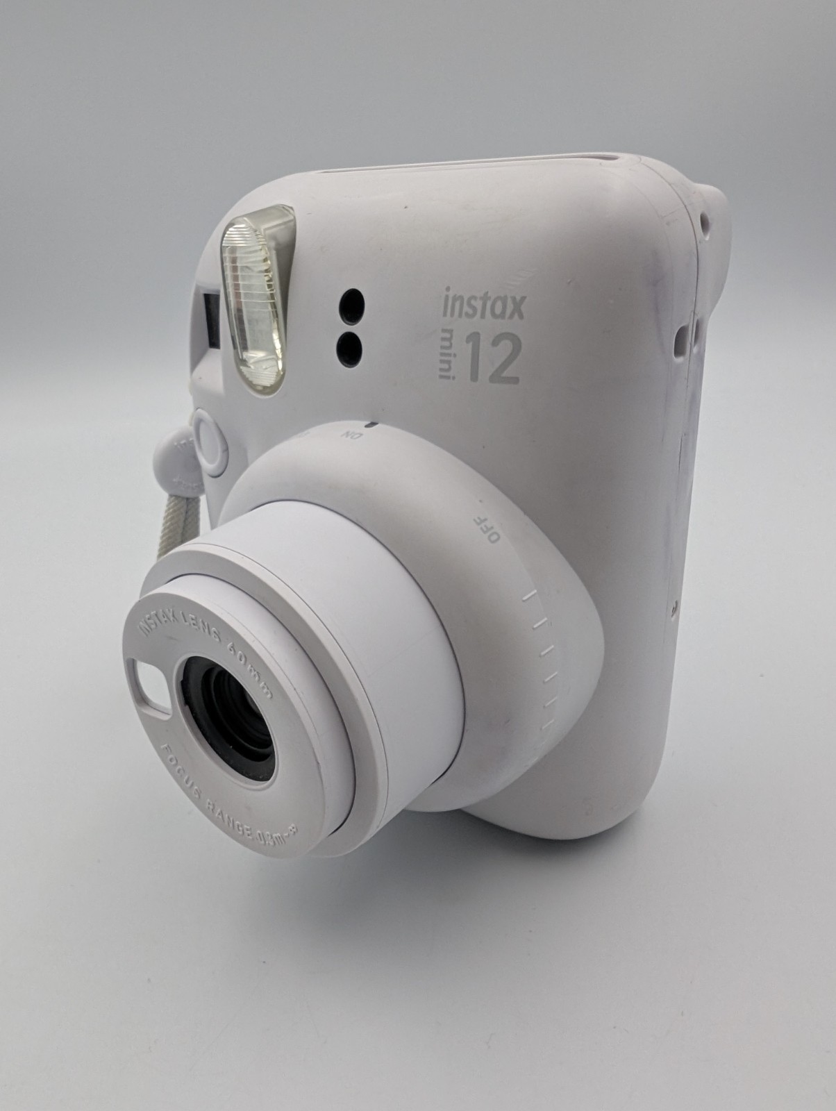 Fujifilm Instant Camera Instax Mini 12 – Clay White – Tested and Working