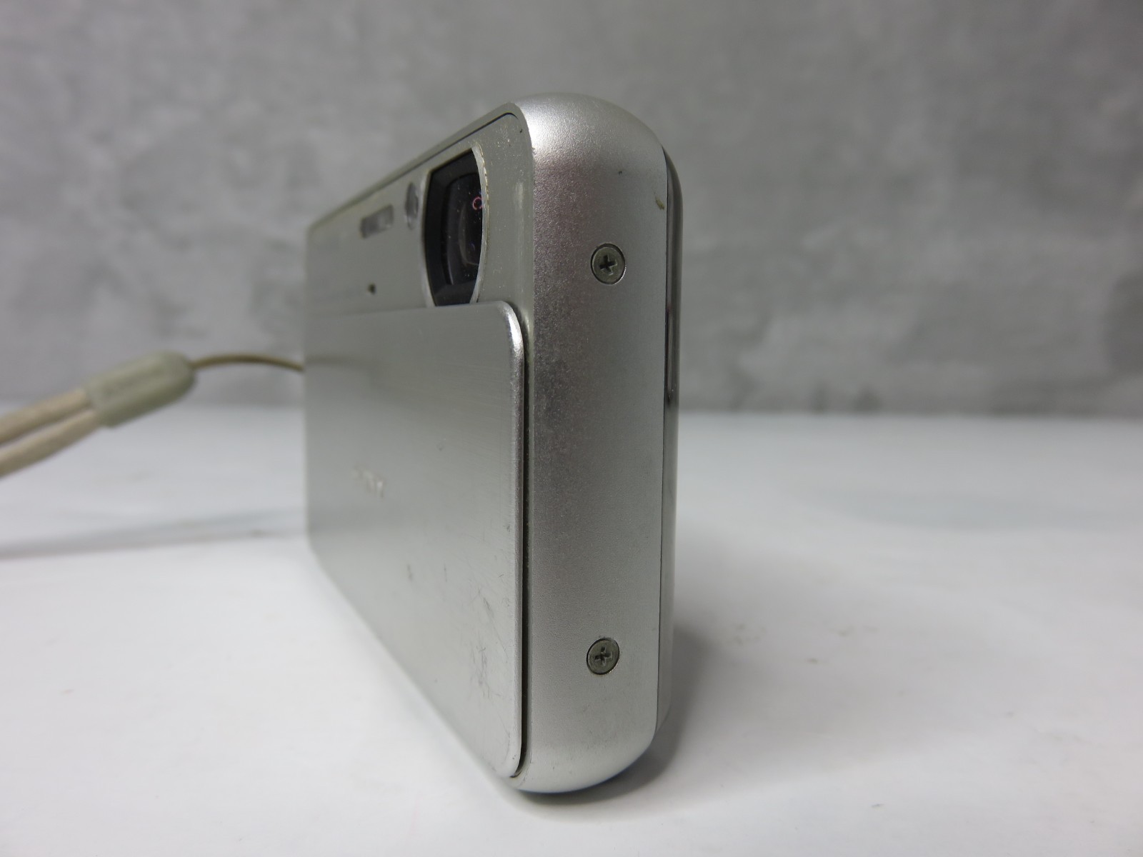 Sony camera Cyber-shot DSC-T99 14.1MP Pink Touch Screen SD Card Battery Tested