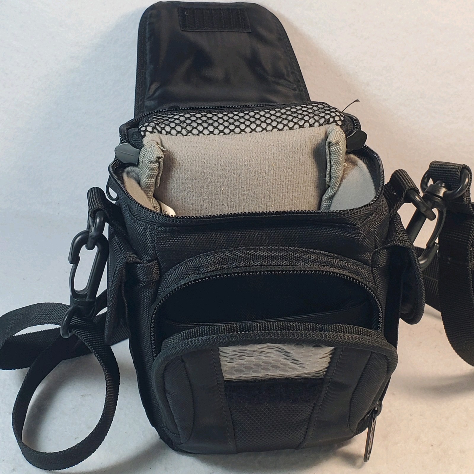 Lowepro Edit 100 Camcorder Camera Carry Shoulder Bag