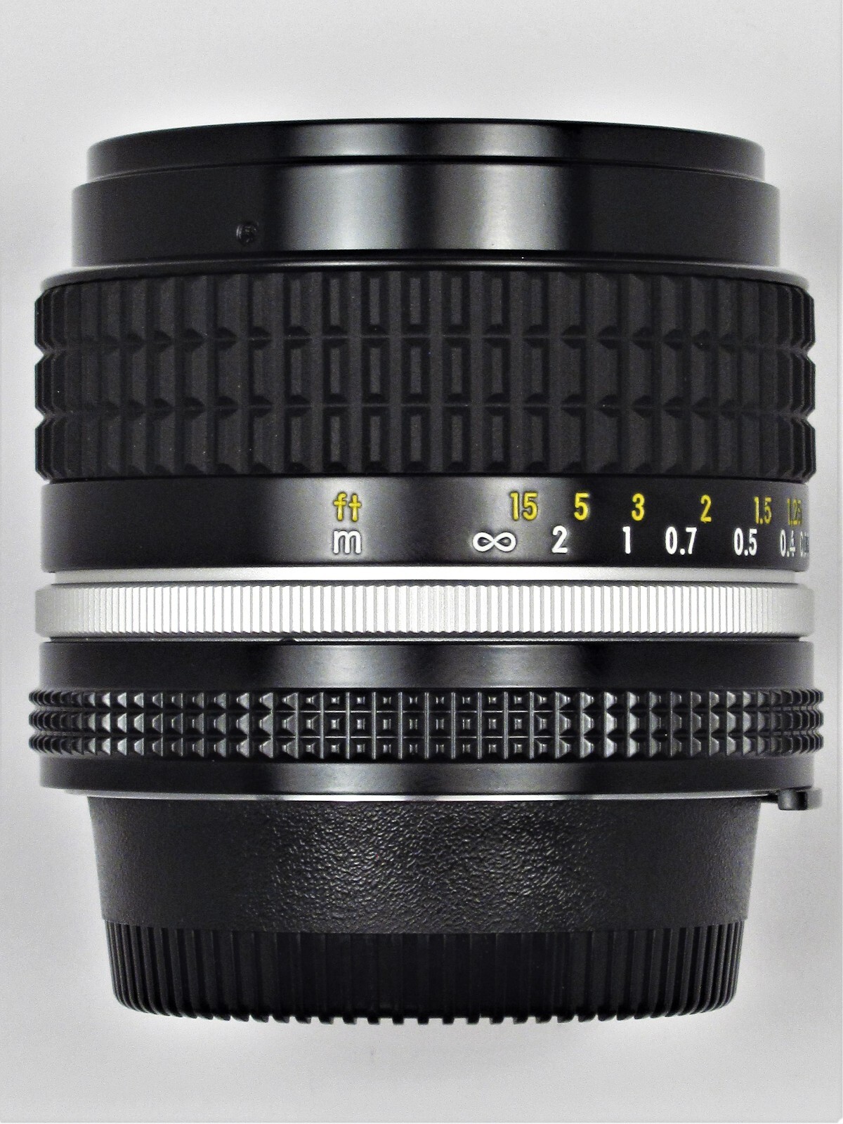 NEW, UNUSED Nikon 28mm F2.8 Ai-s for F3 FM2 FE2 FM3A F2 F3HP D750 D810