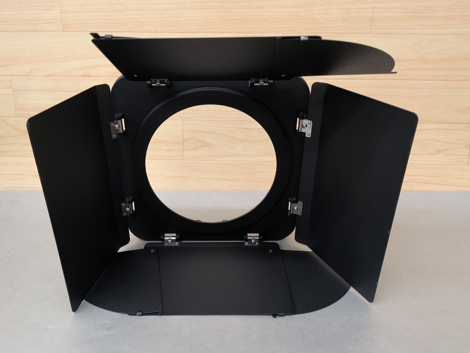Westcott Solix LED Bi-Color 1-Light Compact Kit w/ Case *NO SOFTBOX*