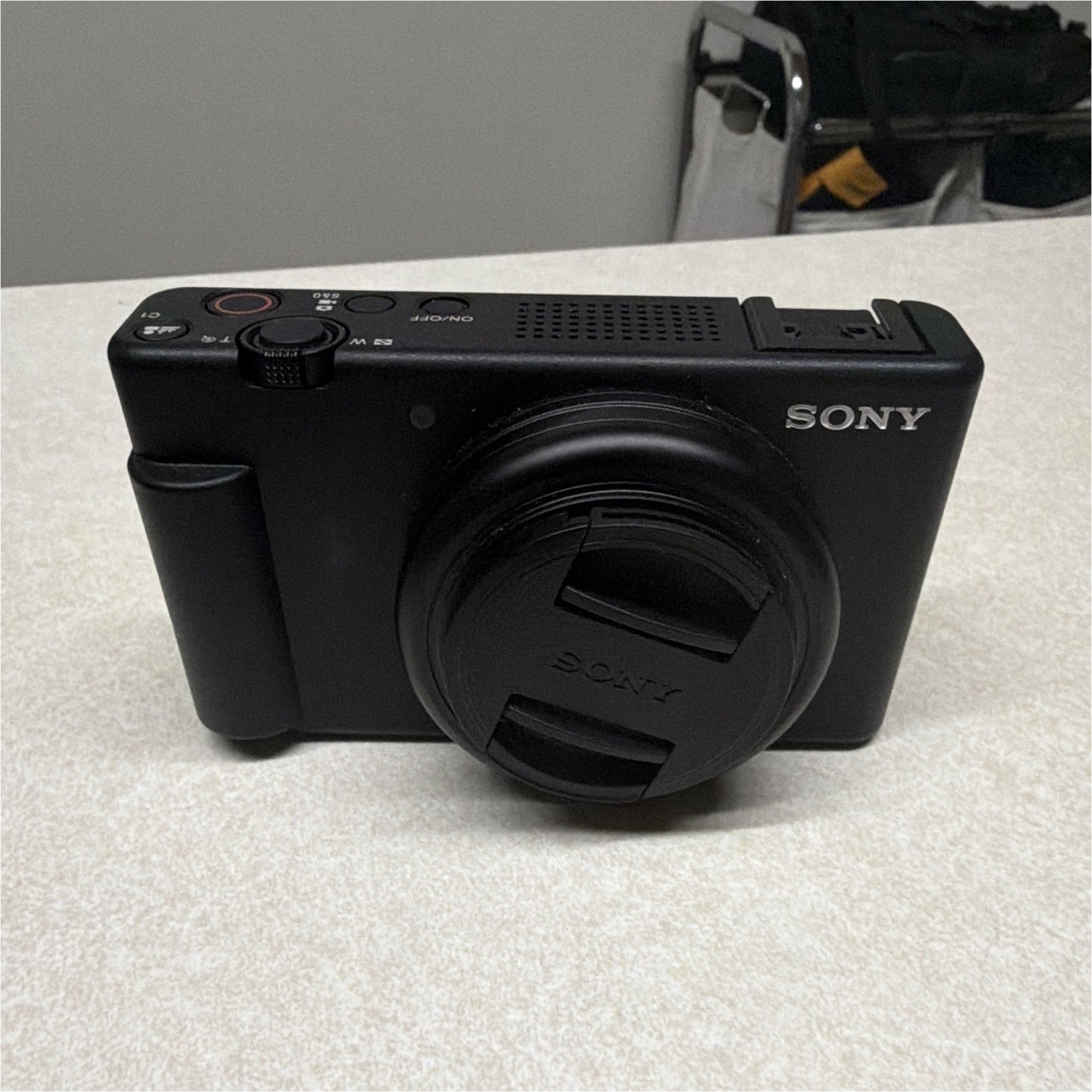 Sony ZV-1F ZV Series Compact Digital Camera with Flip-Out Screen, Black