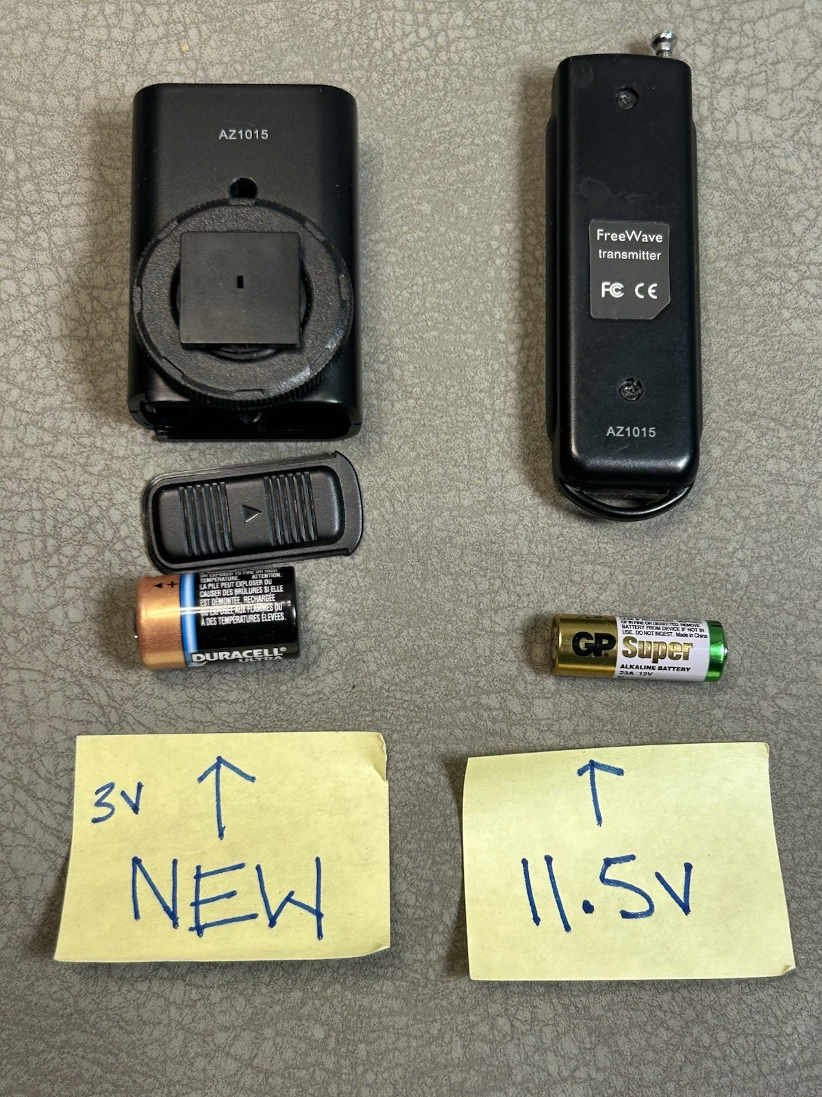 Vello FreeWave Wireless Remote Shutter Release RW-N2 for Nikon DC-2 Open Box