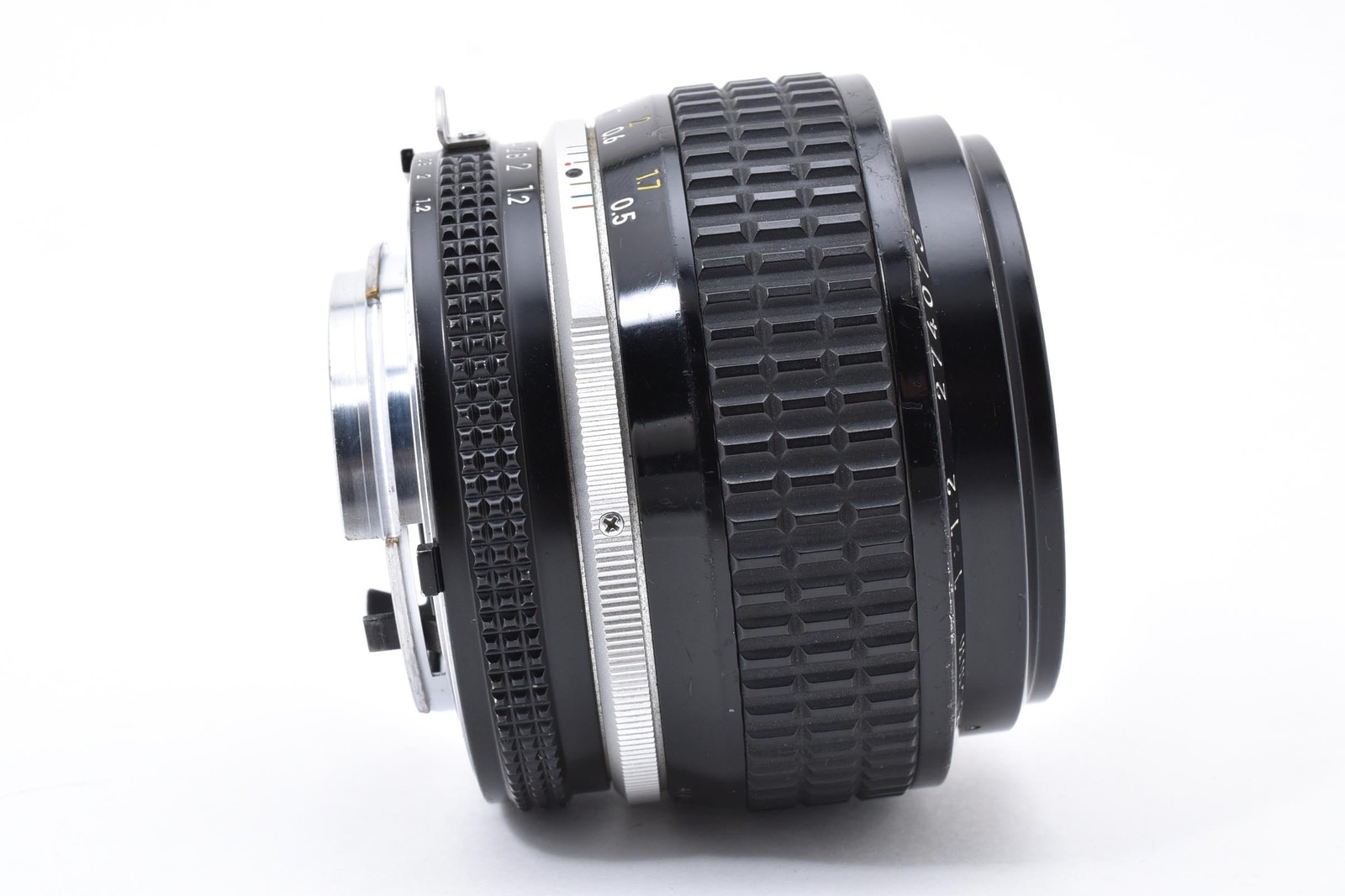 [Near MINT] Nikon NIKKOR 50mm f/1.2 AI-S MF Standard Lens Nikon F From JAPAN