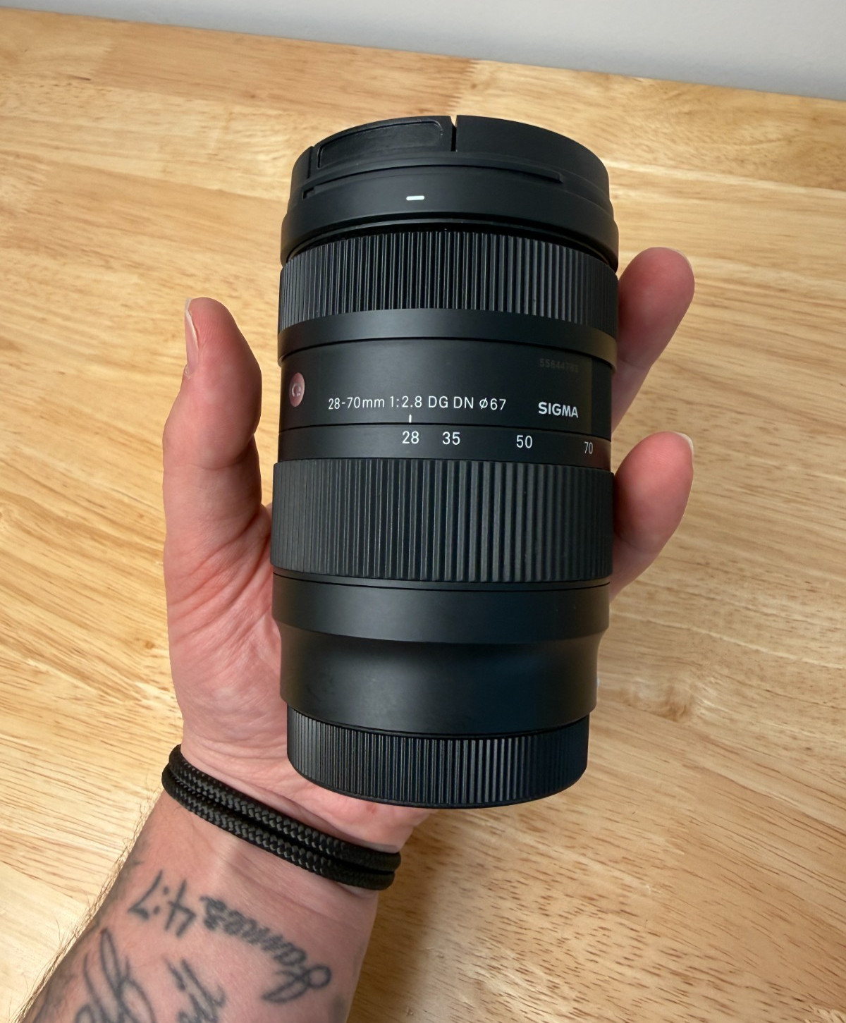 Sigma Contemporary 28-70mm f/2.8 DG DN Lens – Leica L mount for Lumix, Leica