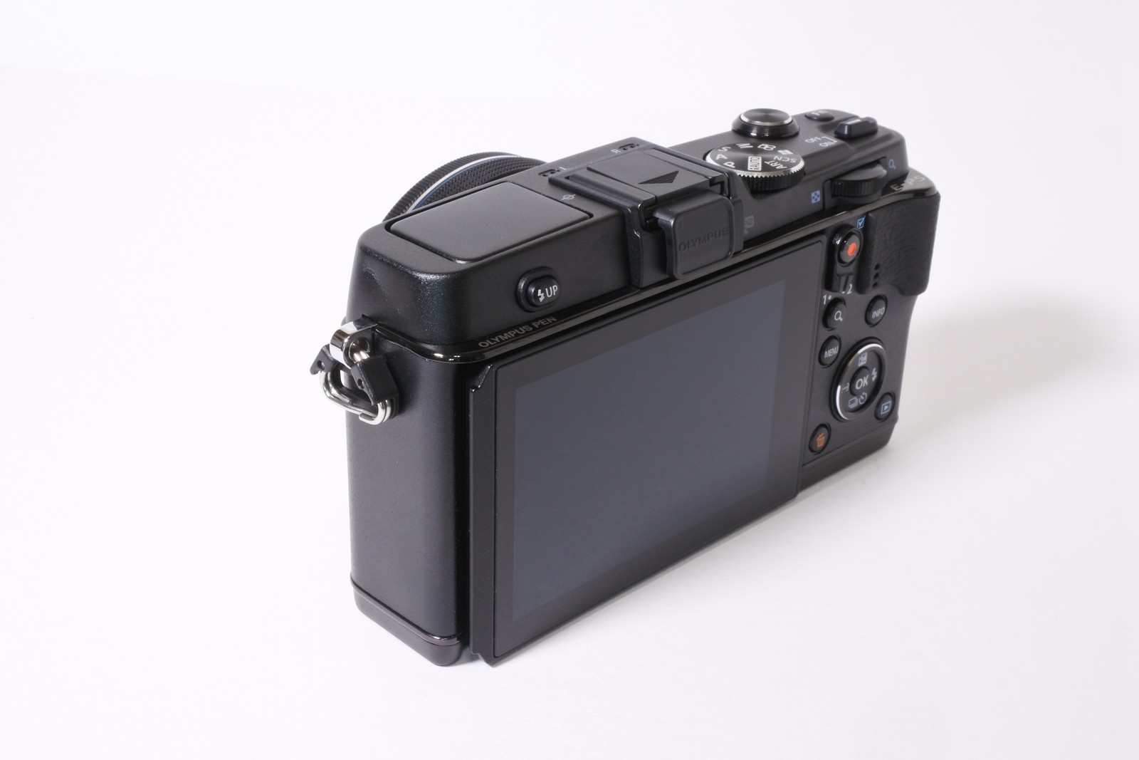 [Almost MINT] Olympus E-P5 16.1MP Digital Camera 100 Shots w/14-42mm EZ Lens