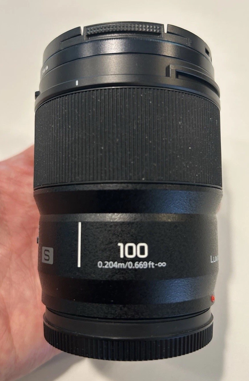 Panasonic LUMIX S 100mm f/2.8 MACRO L-Mount Lens + Box/Soft Case/Hood/Both Caps